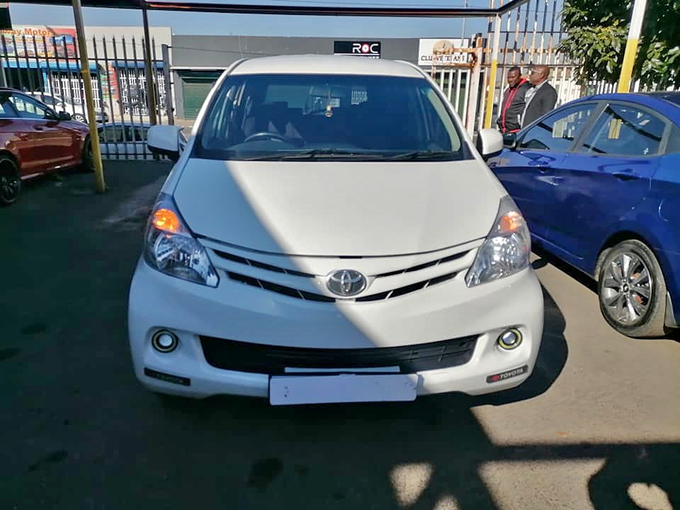 2015 Toyota Avanza 1.5 seven seater