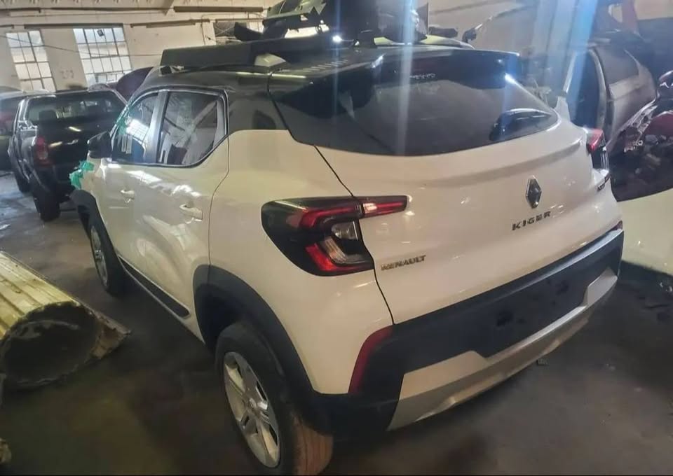 Renault kiger stripping for spares - Private Seller