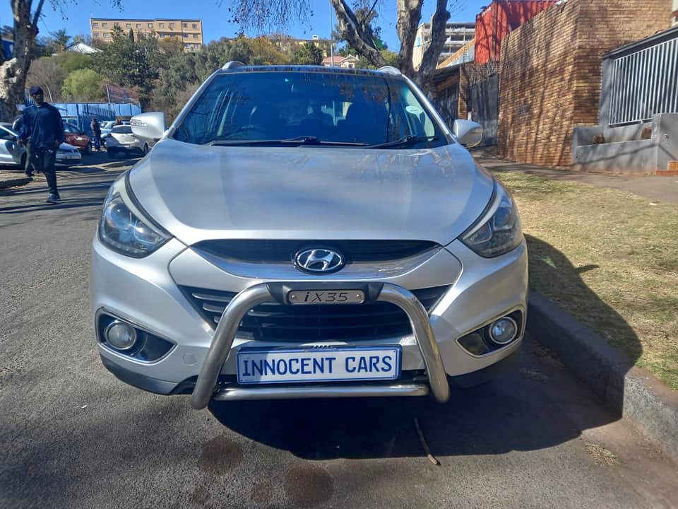 2015 HYUNDAI ix35 2.0 ENGINE PETROL, AUTOMATIC, SILVER COLOR, MILEAGE