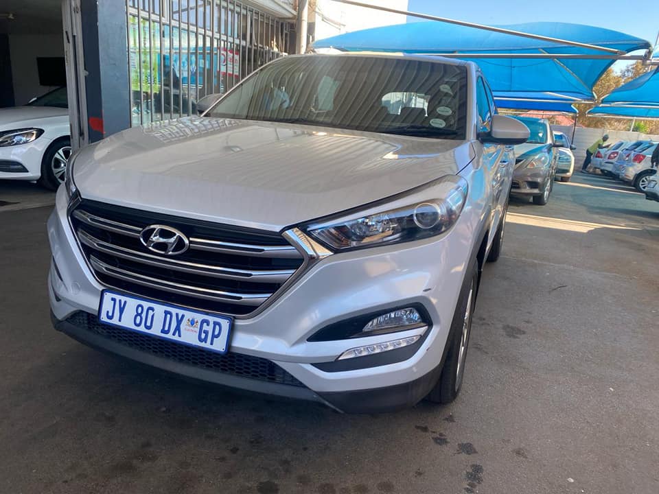 2016 HYUNDAI TUSCON 2.0 MANUAL