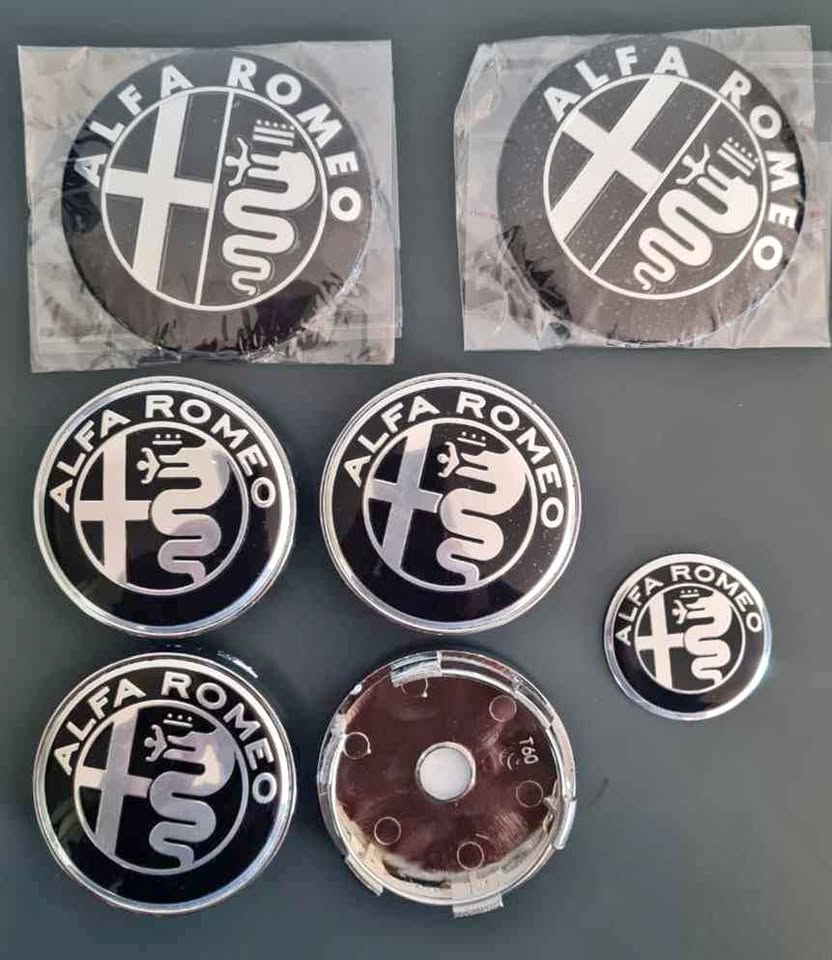 Alfa Romeo Black / Silver Badges & wheel caps - Private Seller