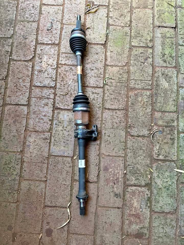 2021 Kia Sonet front right drive shaft (manual)