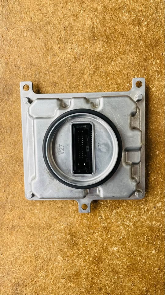 Mazda CX30 headlight module - Private Seller