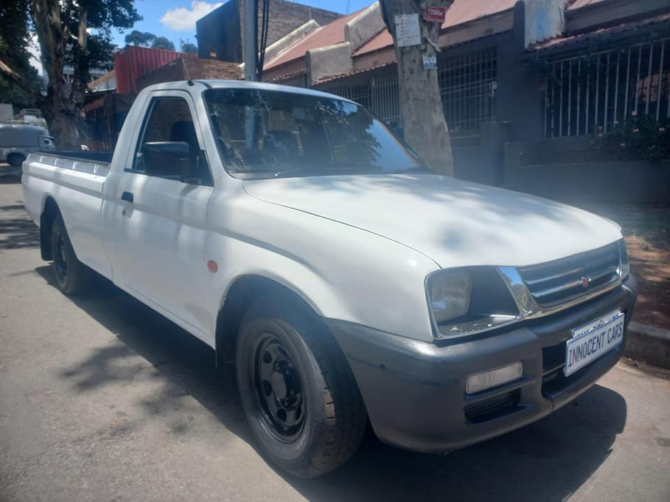 2003 MITSUBISHI COLT S-CAB H-LINE 2000i PETROL, MANUAL, WHITE COLOR