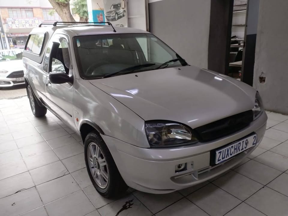 2005 FORD BANTAM 1.6 MANUAL WITH CANOPY