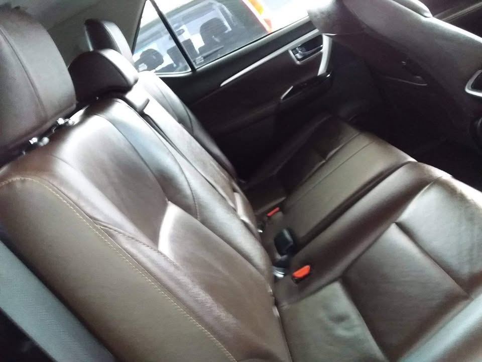 Used Toyota Fortuner 3.0D-4D 4x4 auto - Private Seller Used Toyota Fortuner 3.0D-4D 4x4 auto - Private Seller