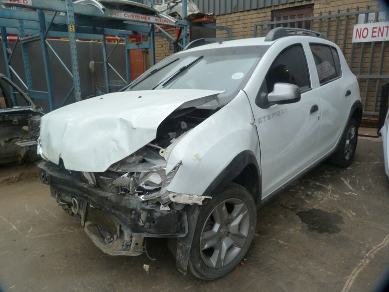 Renault Sandero 900cc Turbo Stepway Manual White - 2019 STRIPPING FOR SPARES - Private Seller Renault Sandero 900cc Turbo Stepway Manual White - 2019 STRIPPING FOR SPARES - Private Seller