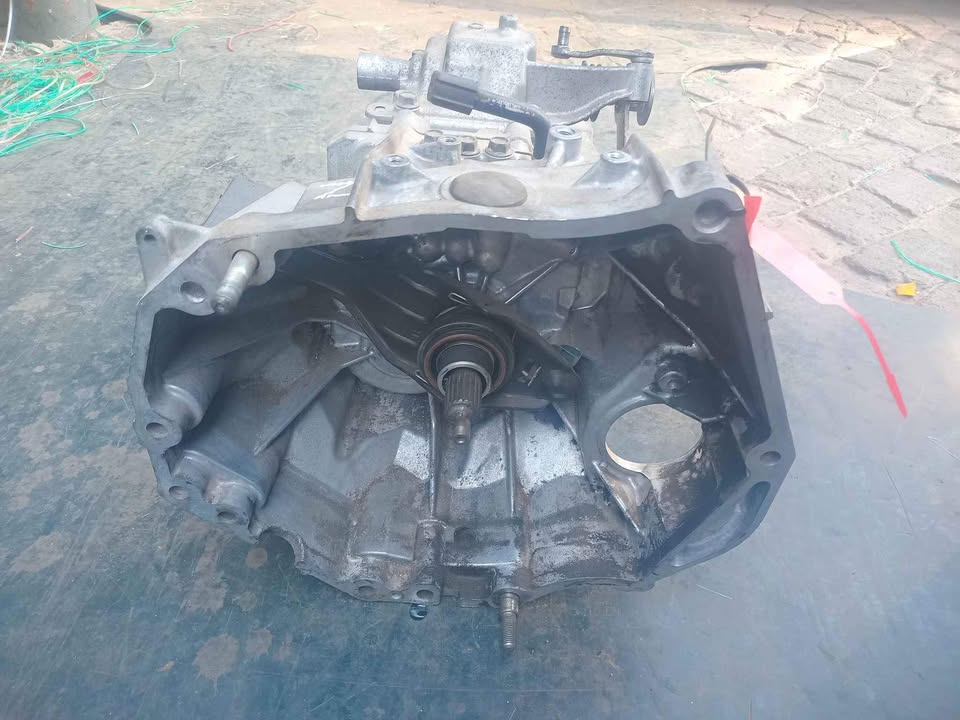 2017 Suzuki super carry gearbox still in good condition - Private Seller