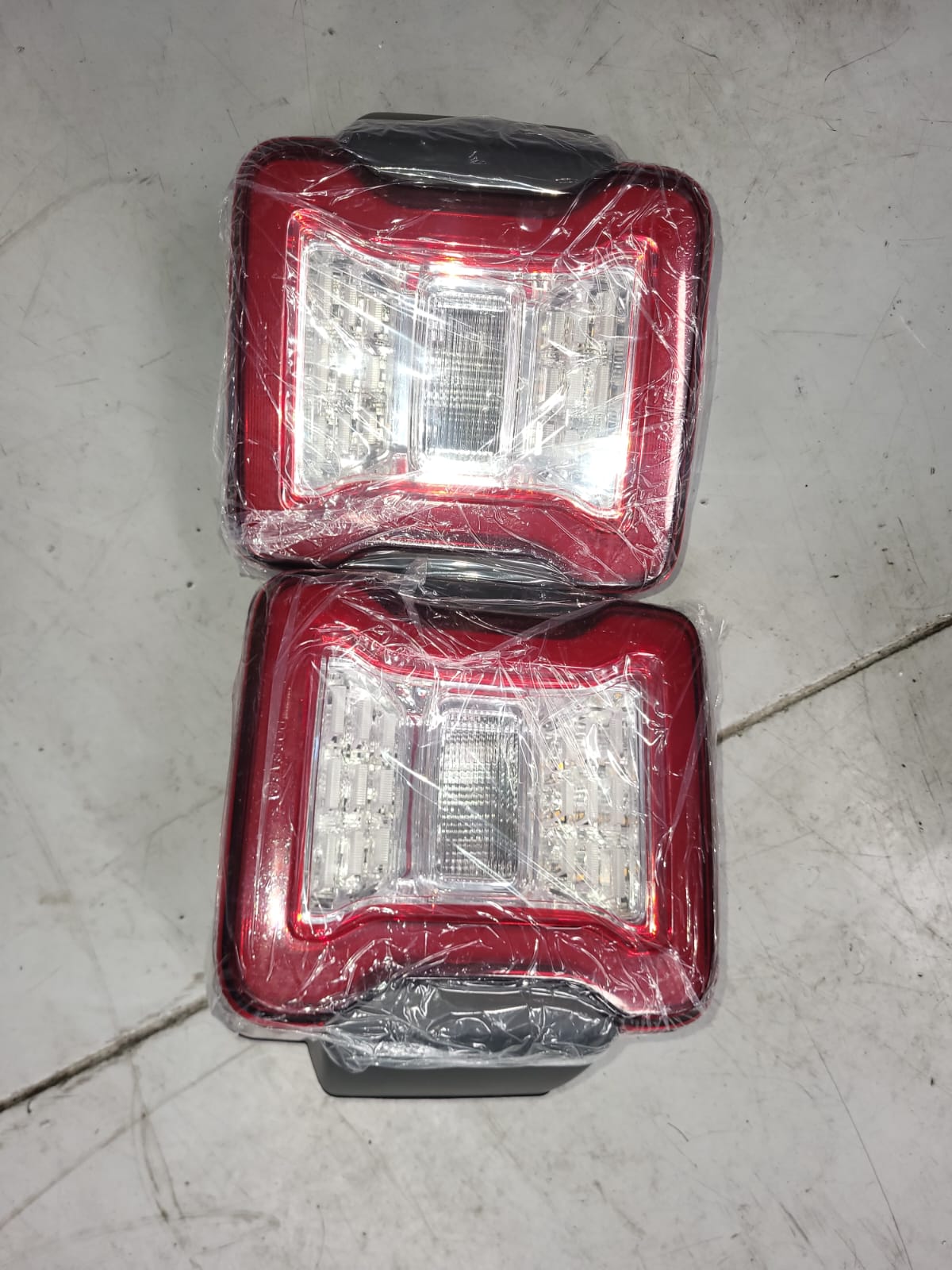 JEEP WRANGLER JK HEADLIGHTS AND TAIL LIGHTS FOR SALE - Private Seller