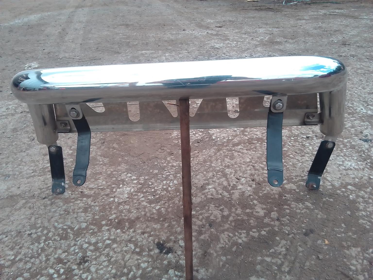 Hyundai Tucson Bullbar Chrome - Private Seller
