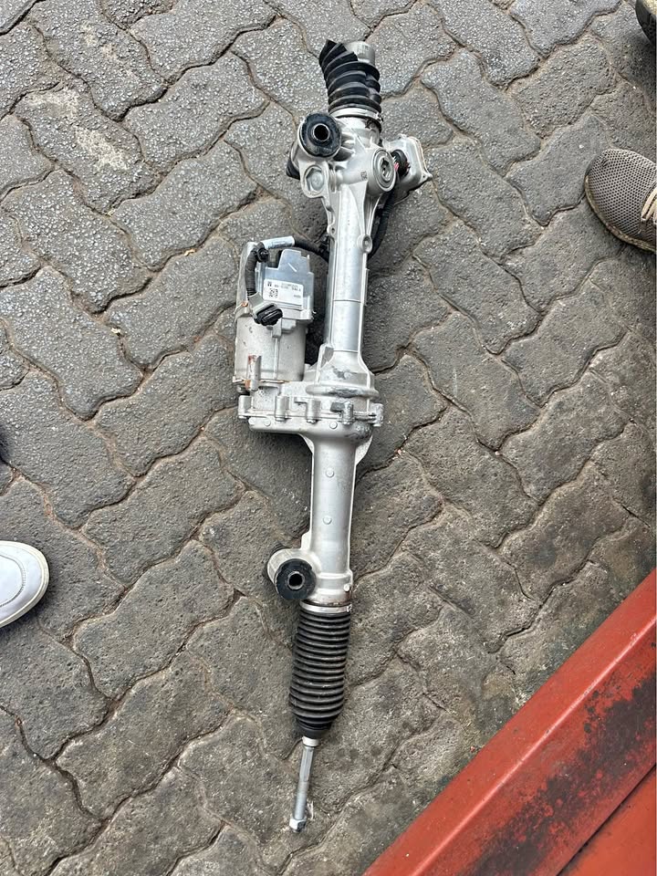 Ford Ranger t9 steering rack Ford Everest t9 steering rack - Private Seller Ford Ranger t9 steering rack Ford Everest t9 steering rack - Private Seller