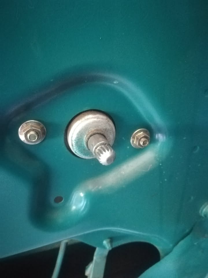 FIAT PALIO REAR WINDOW MECHANISM - Private Seller FIAT PALIO REAR WINDOW MECHANISM - Private Seller