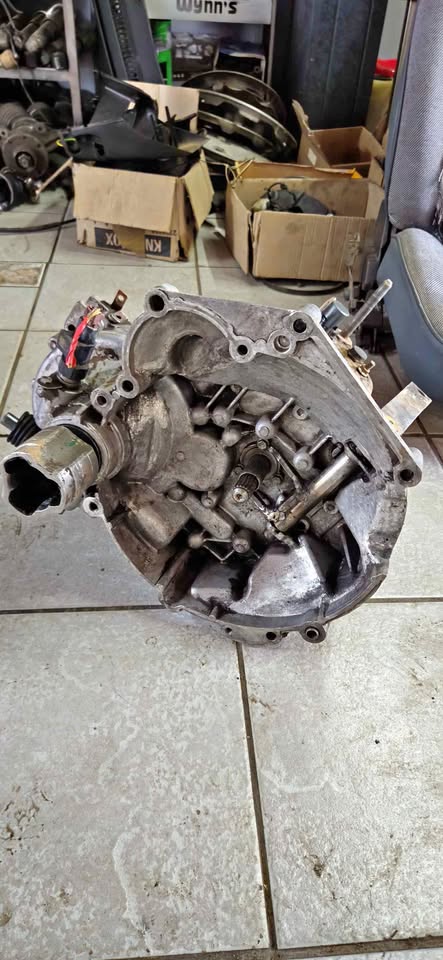 TATA INDICA GEARBOX FOR SALE - Private Seller TATA INDICA GEARBOX FOR SALE - Private Seller