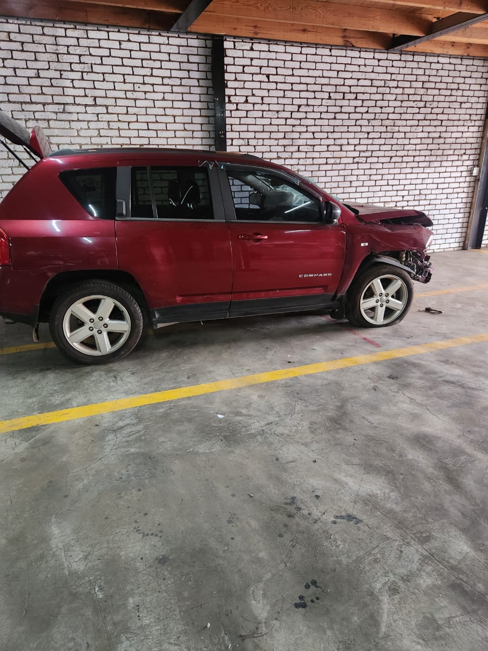 Jeep Compass 2013 for stripping Jeep Compass 2013 for stripping