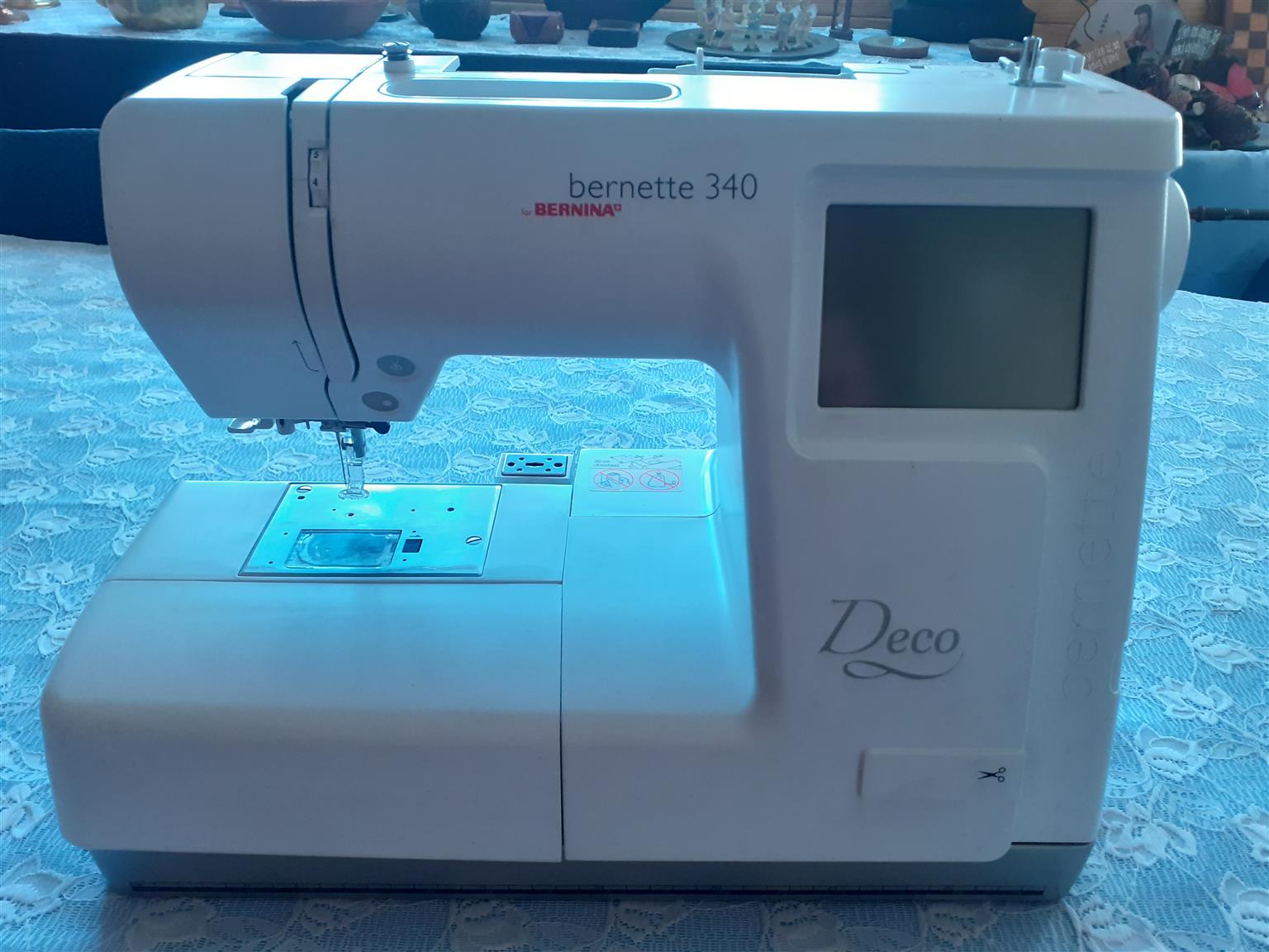 bernette deco 340 embroidery machine