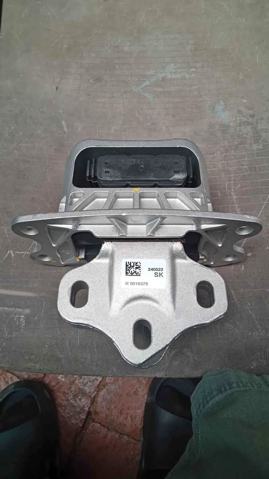 MINI cooper engine mounts - Private Seller MINI cooper engine mounts - Private Seller