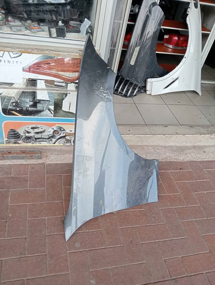 BMW 3 Series G20 Fender  Used Auto Body Spare Parts at Sema Spare Center. - Private Seller