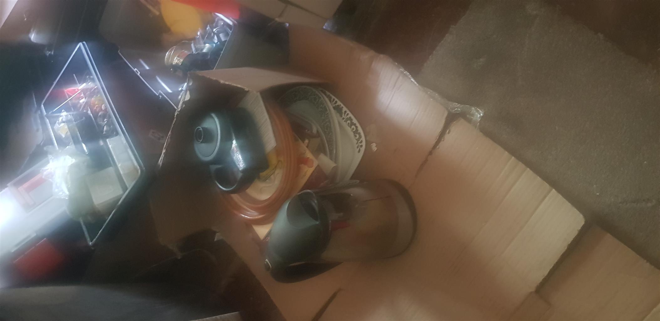 Giving away free items to be collected asap in Parkhurst! | Junk Mail ...