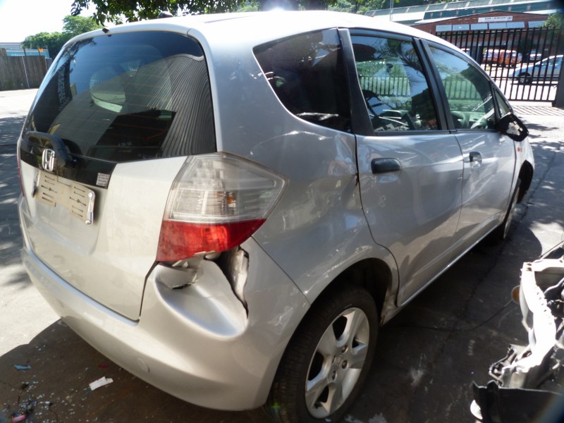 Honda Jazz 1.4i LX Manual - 2010 STRIPPING FOR SPARES - Private Seller