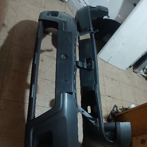 Nissan np200 bumper