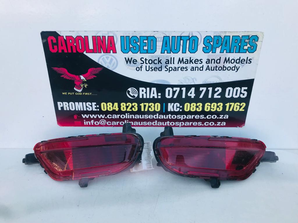 Mazda CX-5 left and right reflector light - Private Seller Mazda CX-5 left and right reflector light - Private Seller