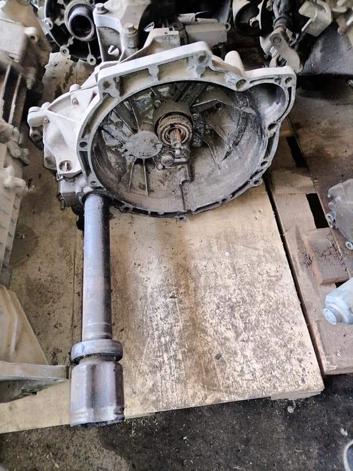 Ford fiesta gearbox Contact while we have in stock - Private Seller