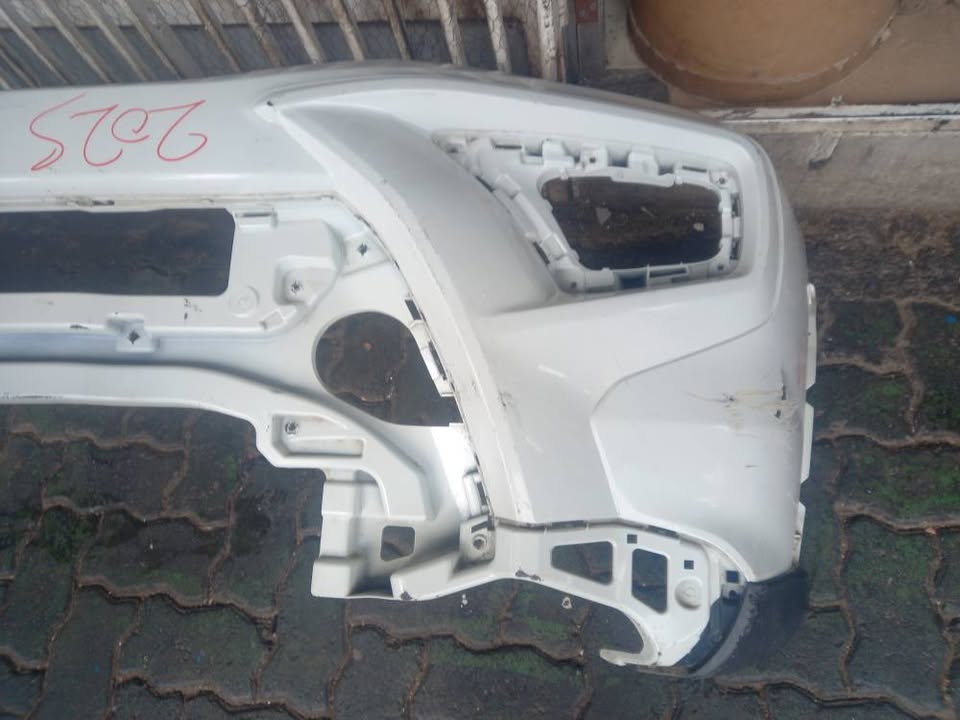 2024 - 2025 TOYOTA URBAN CRUISER FRONT BUMPER SHELL - Private Seller 2024 - 2025 TOYOTA URBAN CRUISER FRONT BUMPER SHELL - Private Seller