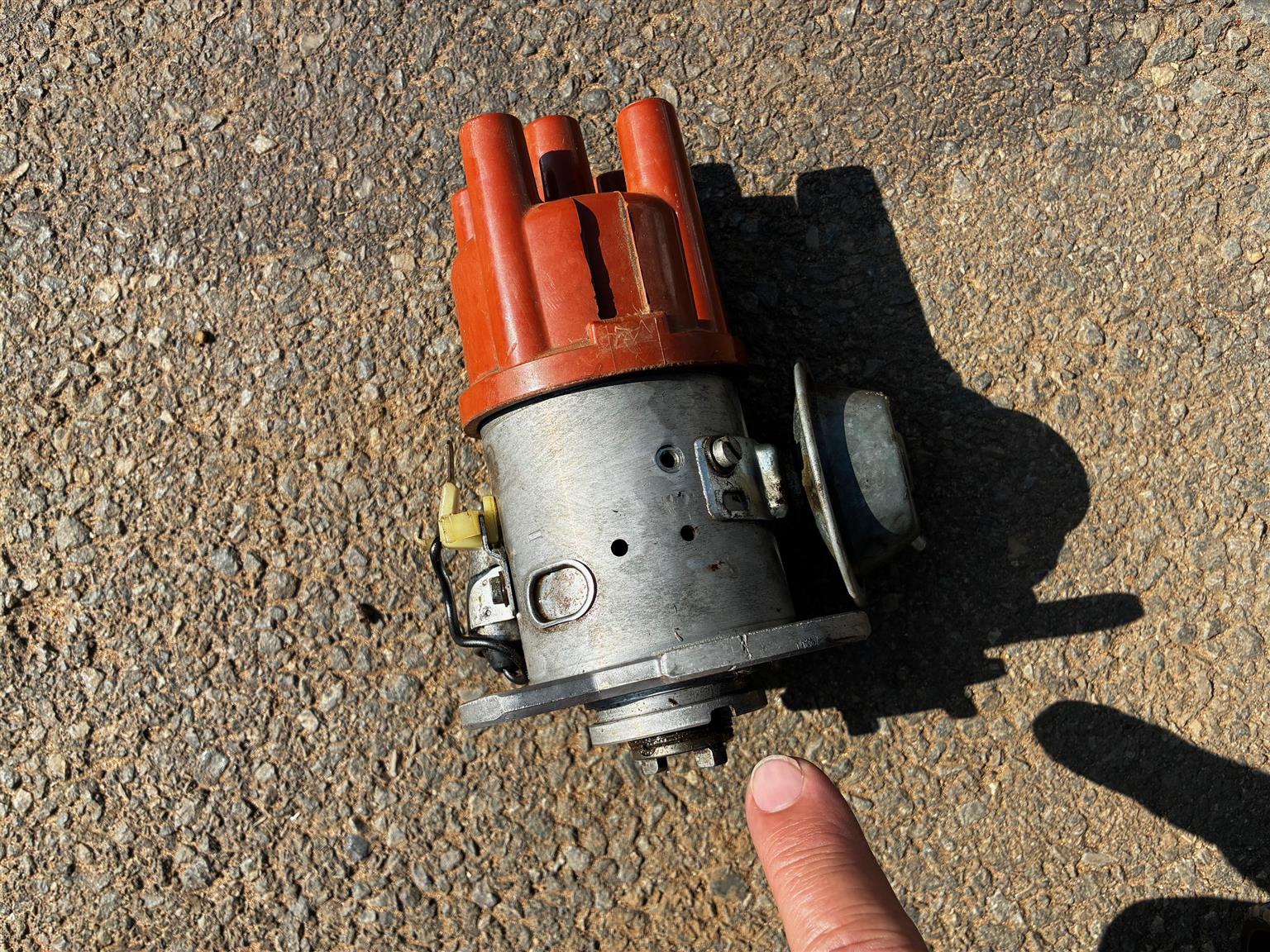 VW distributor with cap & rotor - Private Seller