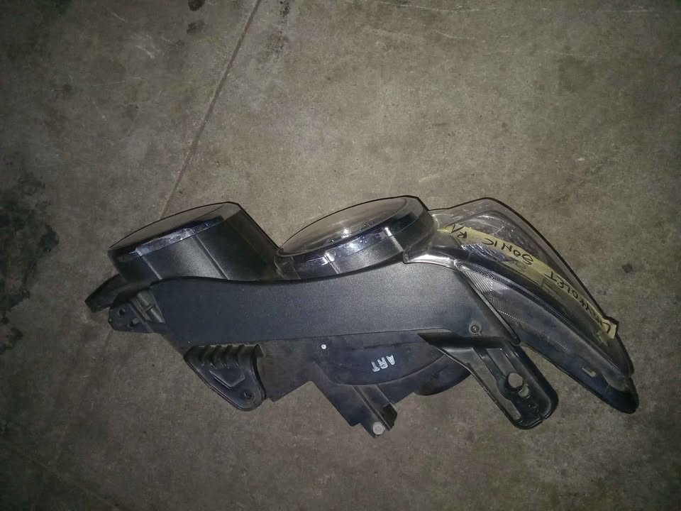 Chevrolet Sonic right headlight