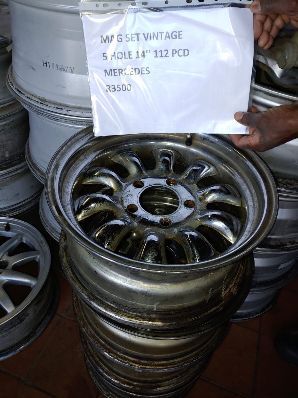 MAG SET MERCEDES VINTAGE 5 HOLE 14INCH 112PCD - Private Seller