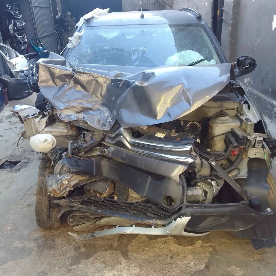 NO CATALYST! Stripping 2024 Citroen C4 For Spares