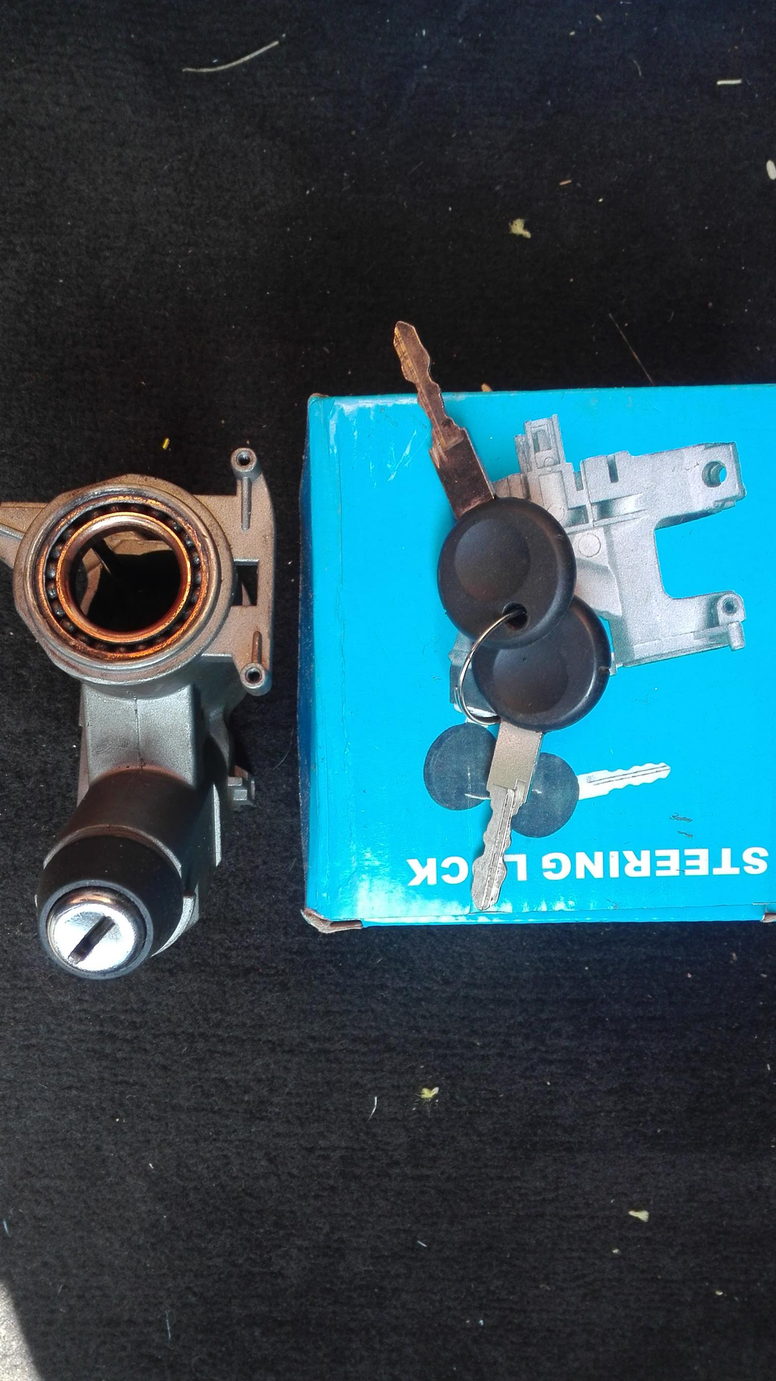 VW Golf/Jetta 1,2,3, Fox, Caddy Ignition Barrel Housing key - Private Seller