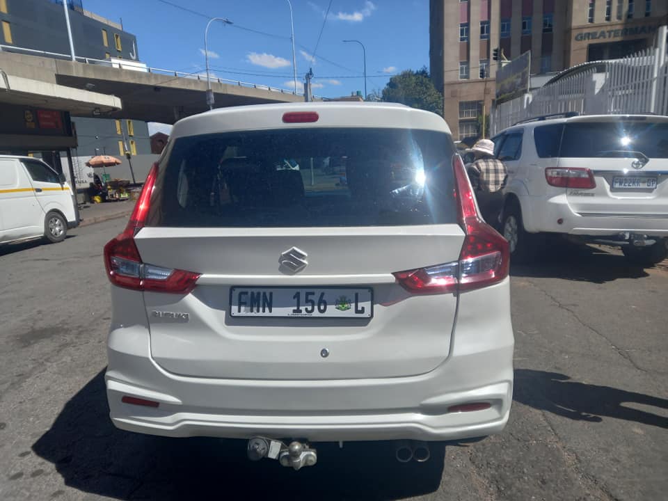 2020 SUZUKI ETIGA 1.5 PETROL, MANUAL TRANSMISSION, WHITE COLOUR, MILEAGE 65000KM
