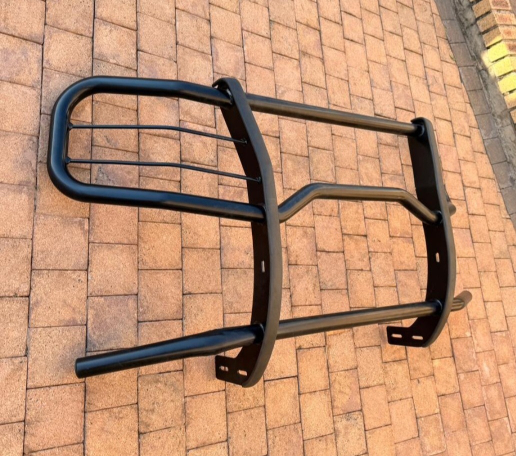 Mahindra Bush Bar (New) - Private Seller Mahindra Bush Bar (New) - Private Seller