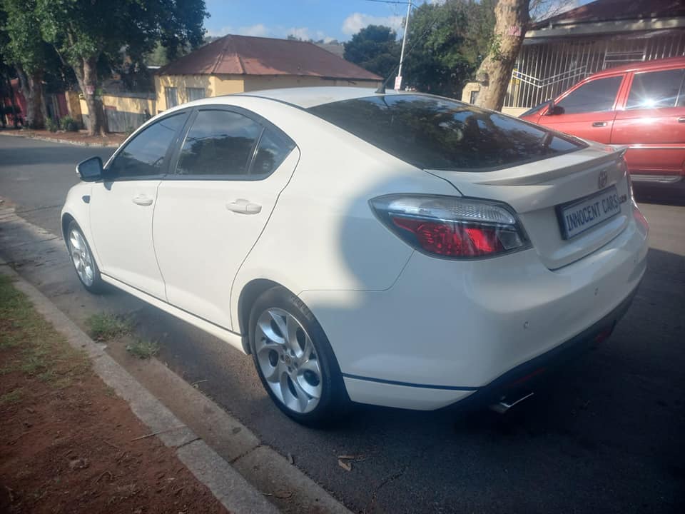 2014 SAIC MOTOR MG6 SEDAN 1.8 T PETROL, MANUAL, WHITE COLOR, MILEAGE