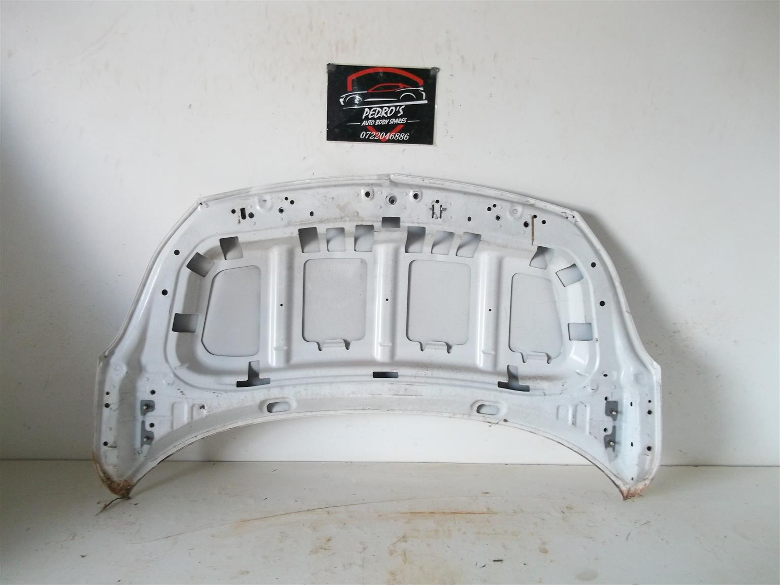Opel Corsa E '14-'19 bonnet - Private Seller Opel Corsa E '14-'19 bonnet - Private Seller