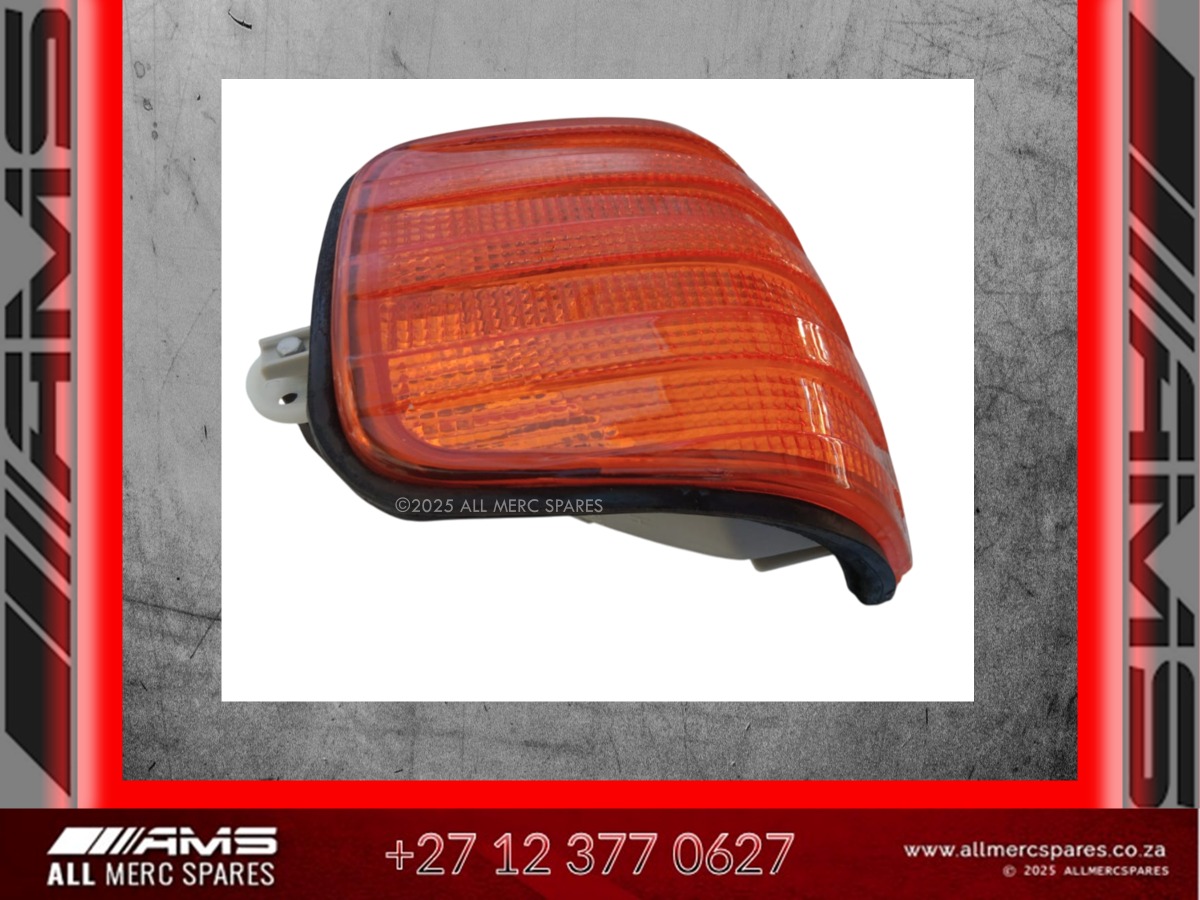 NEW MERCEDES W126 LEFT FRONT CORNER LAMP – NOW IN STOCK