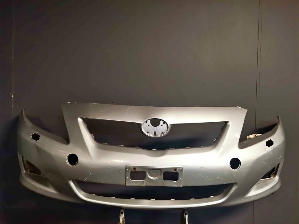 Toyota Corolla Yaris Sedan front bumper 2007-2010 - Private Seller Toyota Corolla Yaris Sedan front bumper 2007-2010 - Private Seller