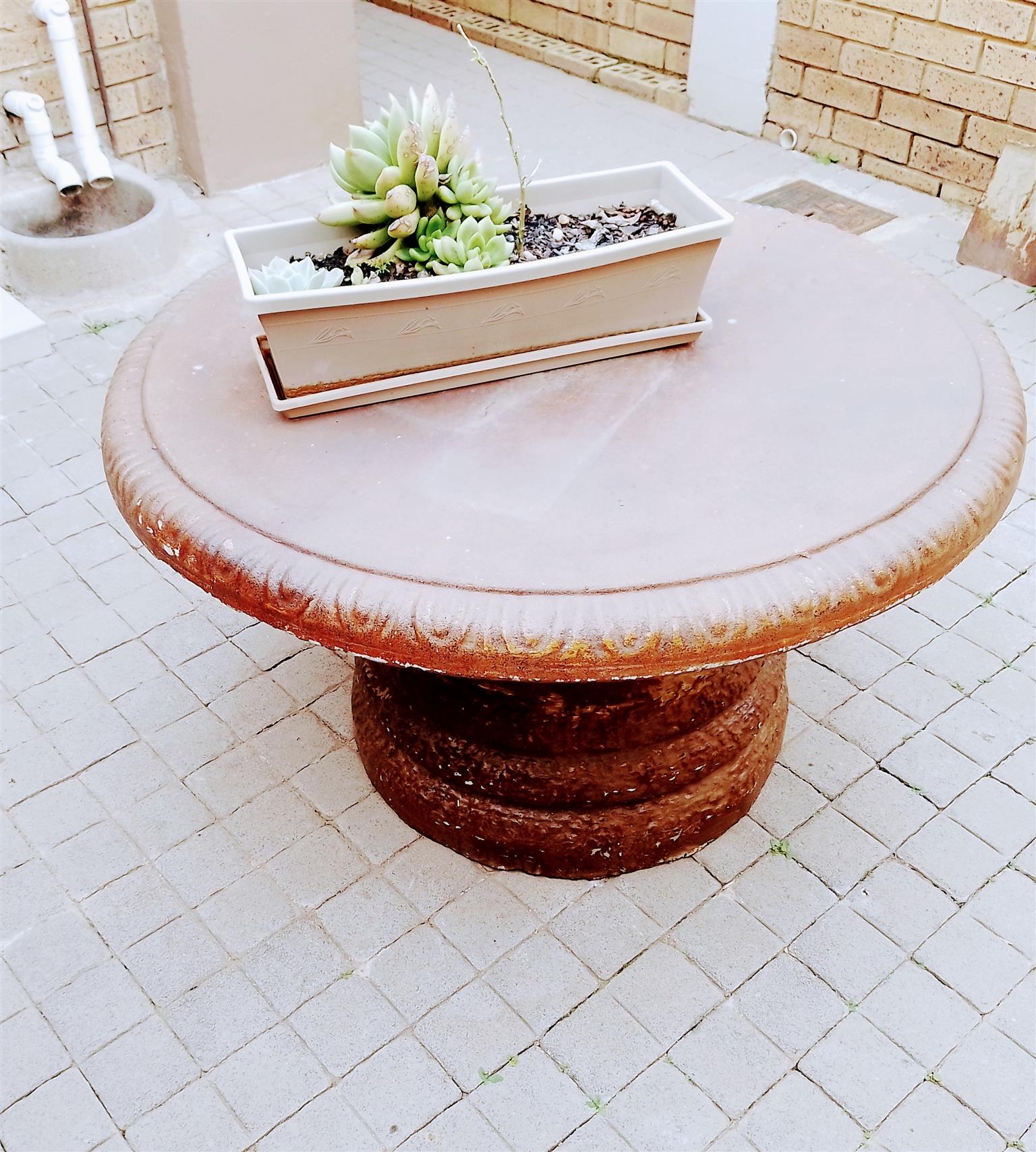 Garden table and bench Junk Mail