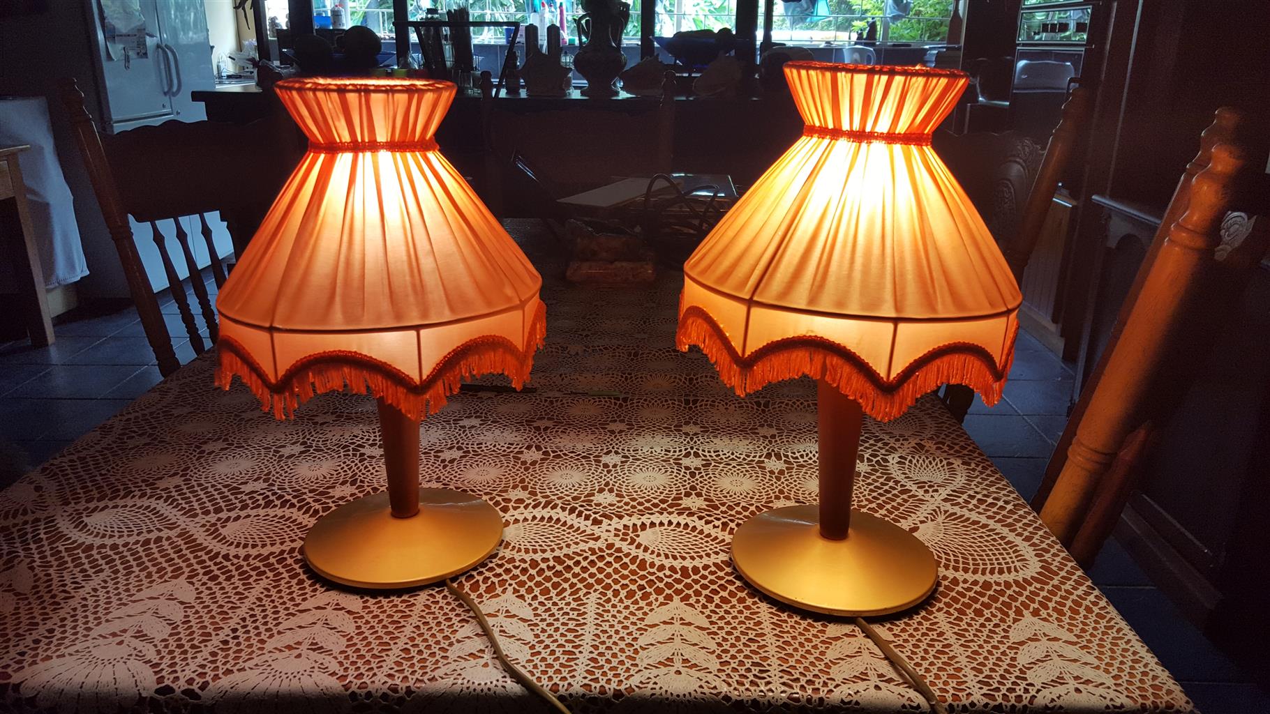 Beautiful Pair Of Retro Bedside Table Lamps Junk Mail