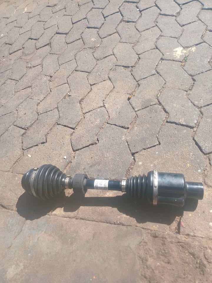 Bmw 1 f40 m135i shaft halfaxle front right 5a2dfd2 - Private Seller Bmw 1 f40 m135i shaft halfaxle front right 5a2dfd2 - Private Seller