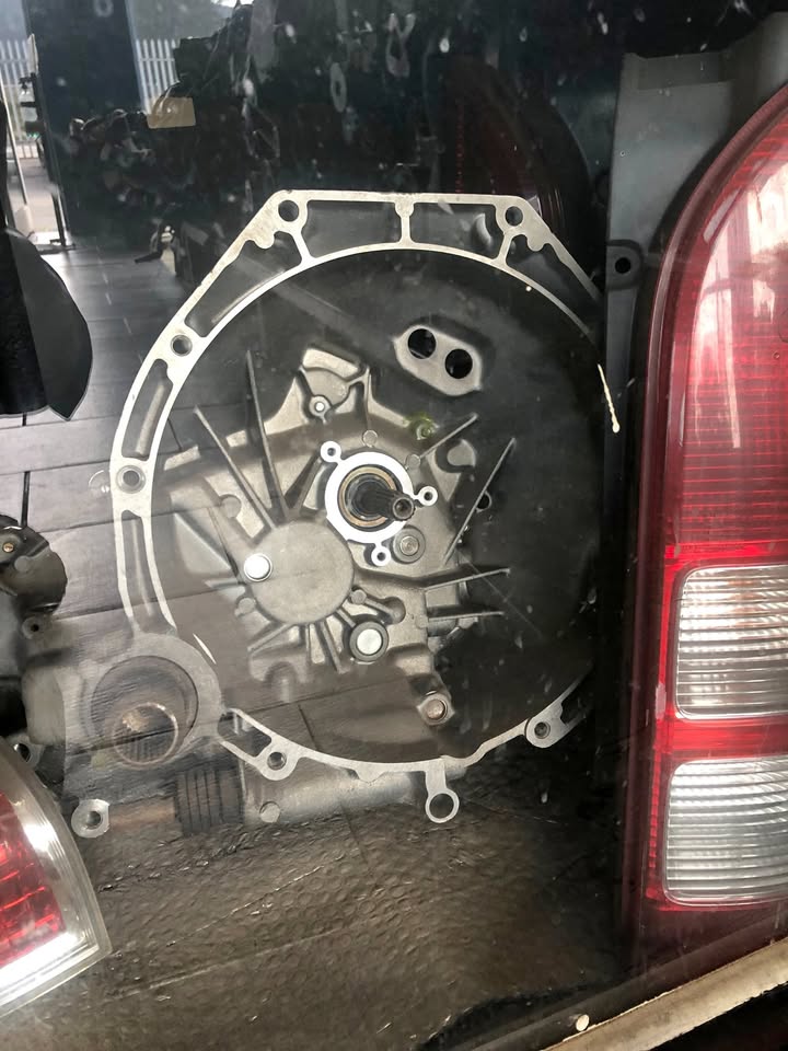 FORD FIESTA 2012 MANUAL NEW GEARBOX FOR SALE - Private Seller FORD FIESTA 2012 MANUAL NEW GEARBOX FOR SALE - Private Seller