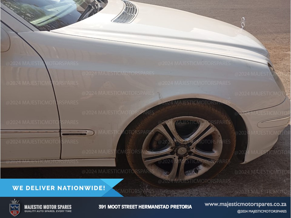 mercedes benz e320 cdi w211 a/t diesel facelift fender for sale - Private Seller