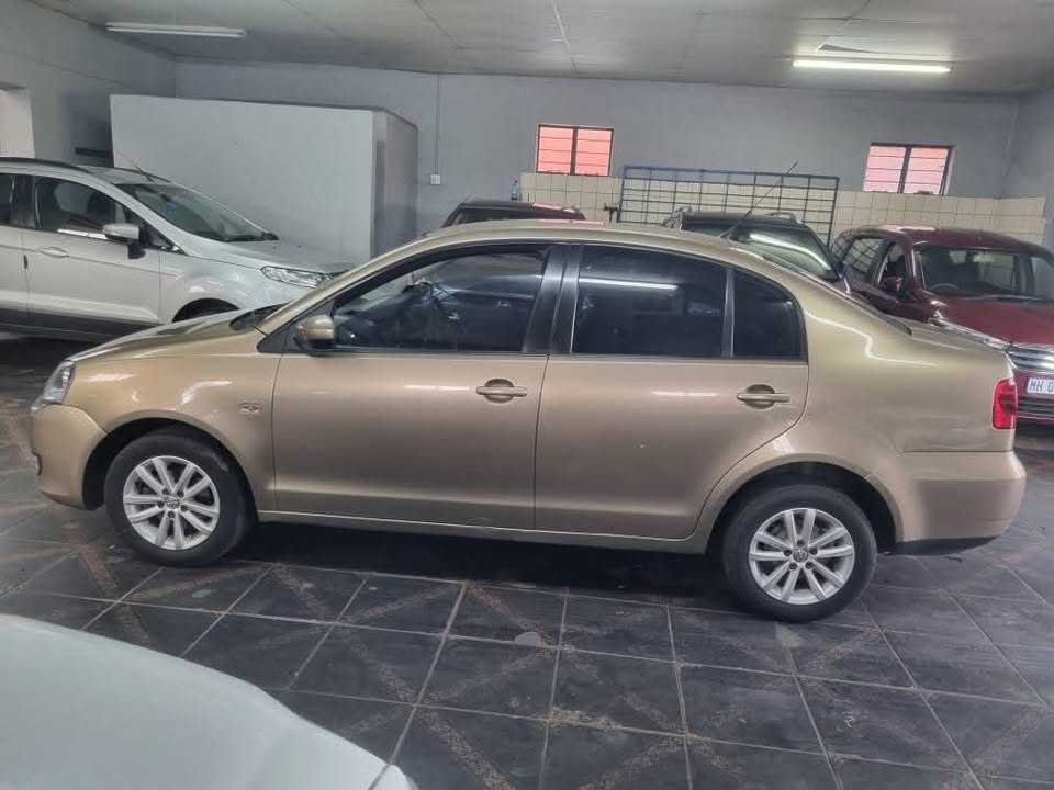 2018 VW Polo Vivo Sedan 1.4 Automatic 79000km R98500 Mechanically Perfect with Clothes Seat interior