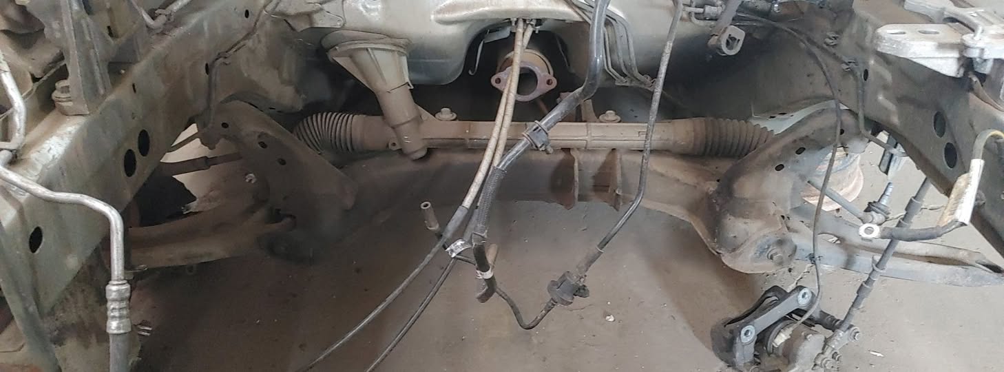 FORD FIGO FRONT SUSPENTION - Private Seller FORD FIGO FRONT SUSPENTION - Private Seller