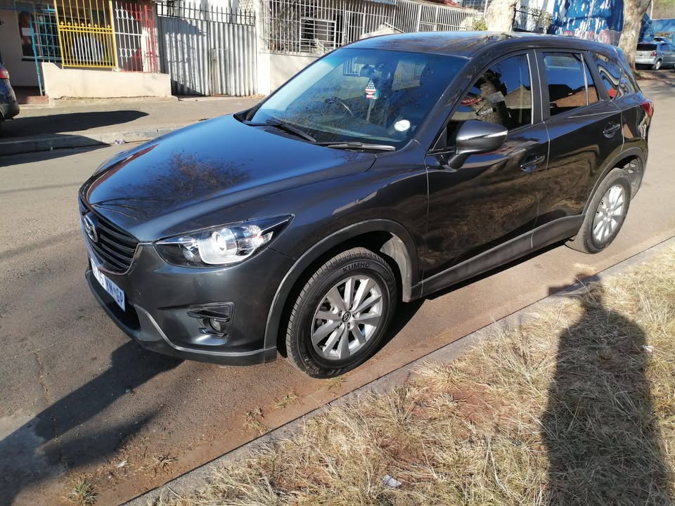 2015 MAZDA CX5 SKYACTIVE TECHNOLOGY 2.0 AUTOMATIC TRANSMISSION IN EXCELLENT CONDITION