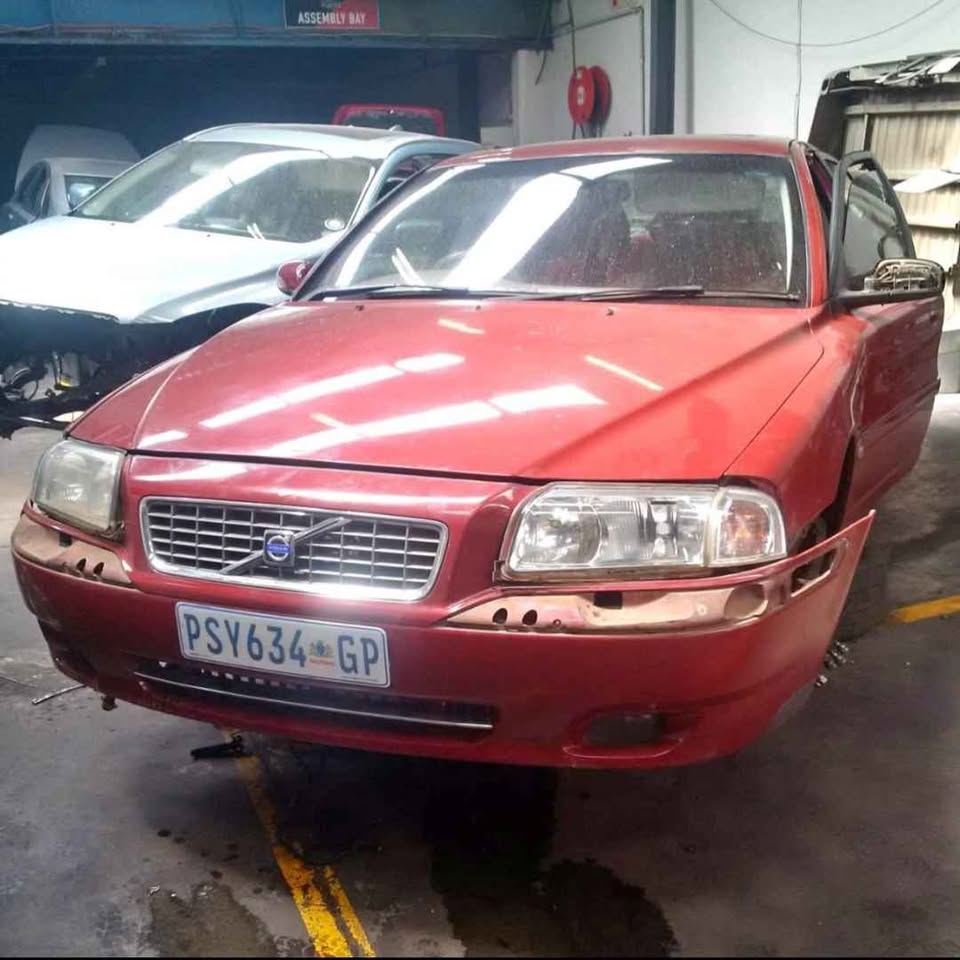 Volvo 80 T6 2004 spares for sale - Private Seller Volvo 80 T6 2004 spares for sale - Private Seller