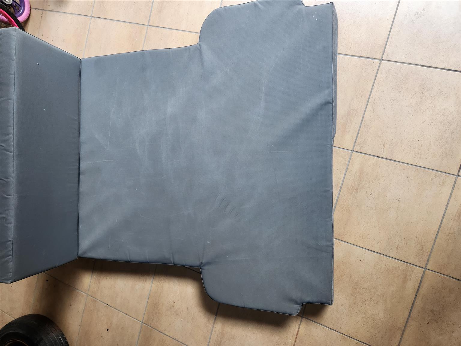Ford Ranger double cab mattress - Private Seller Ford Ranger double cab mattress - Private Seller