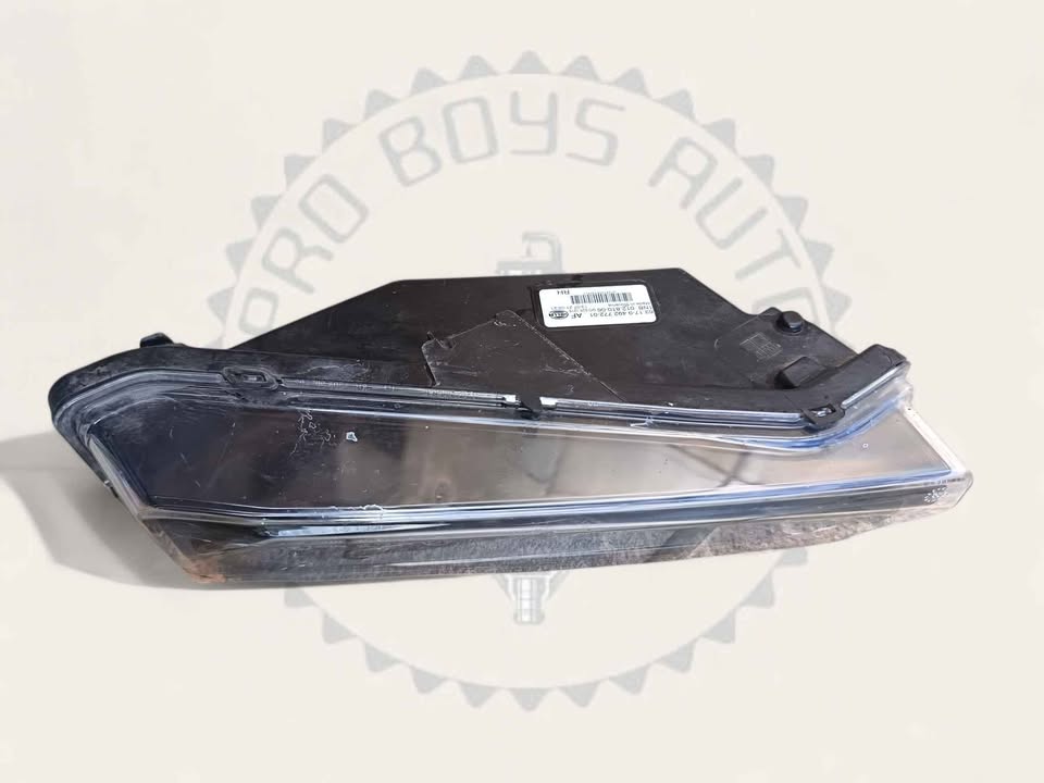 BMW X3 G01 AND X4 G02 RIGHT SIDE FOGLIGHT /FOG LAMP AVAILABLE FOR SALE - Private Seller BMW X3 G01 AND X4 G02 RIGHT SIDE FOGLIGHT /FOG LAMP AVAILABLE FOR SALE - Private Seller