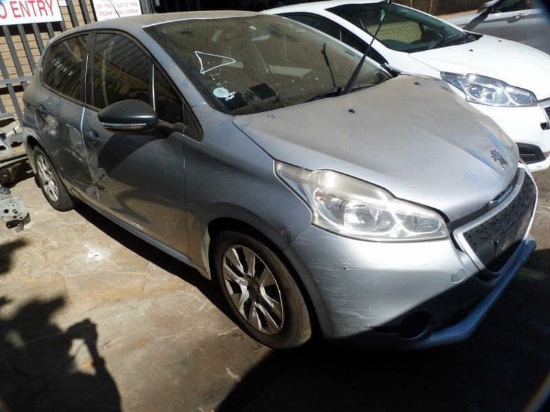 Peugeot 208 1.2 VTI Access Manual - 2014 STRIPPING FOR SPARES - Private Seller Peugeot 208 1.2 VTI Access Manual - 2014 STRIPPING FOR SPARES - Private Seller